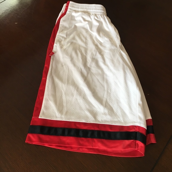 Nike Athletic Shorts - Picture 3 of 4